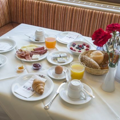 Frühstückstisch 2