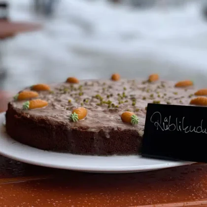 Rueblikuchen-Cafe-Kuhstall-Kleinwalsertal.jpg