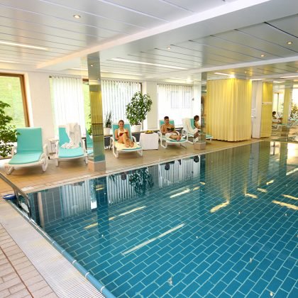 hallenbad